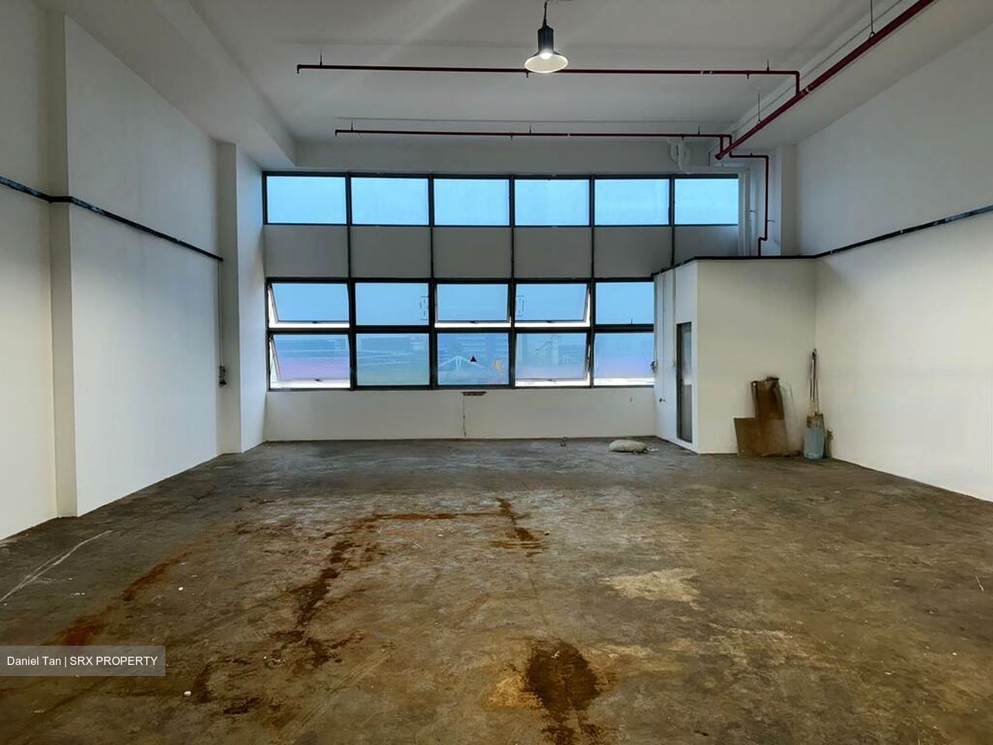 West Connect Building (D22), Factory #455032521